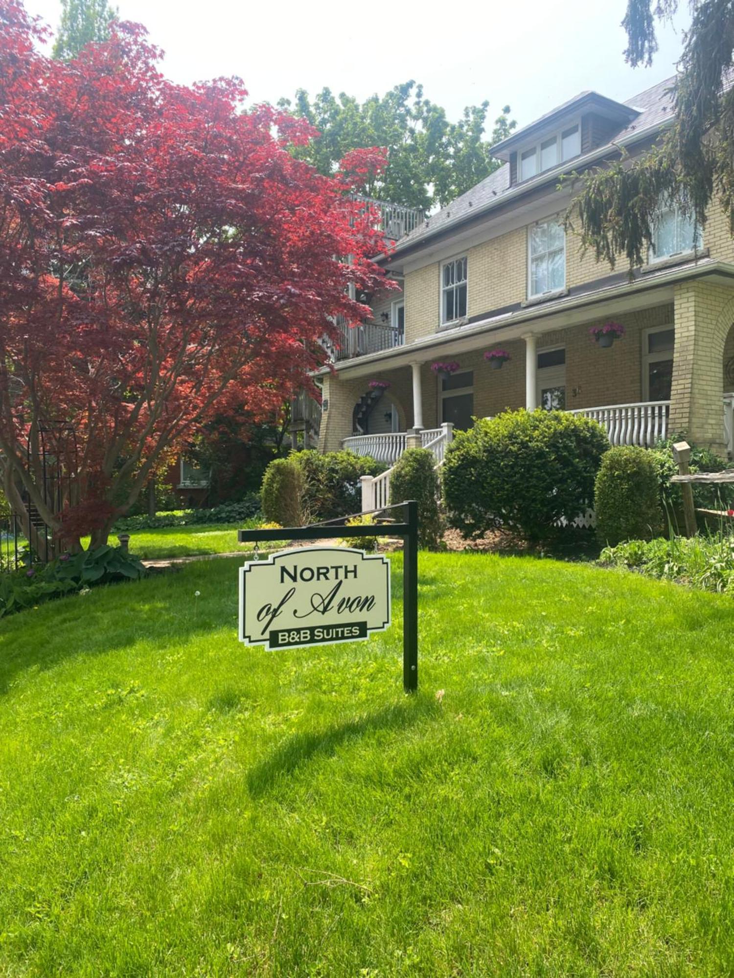 North Of Avon B&B Suites Stratford Exterior foto